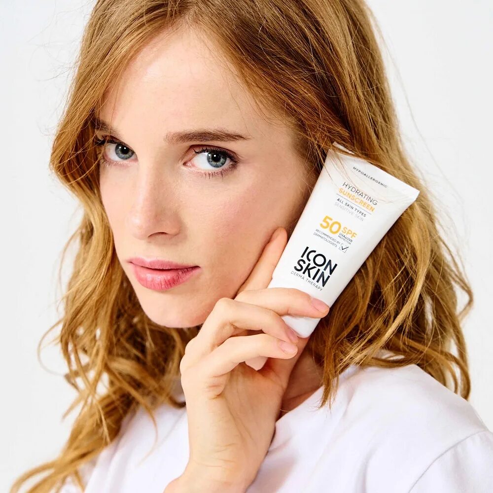 Moisturizing skin перевод. СПФ 50 icon Skin. Icon Skin Derma Therapy.