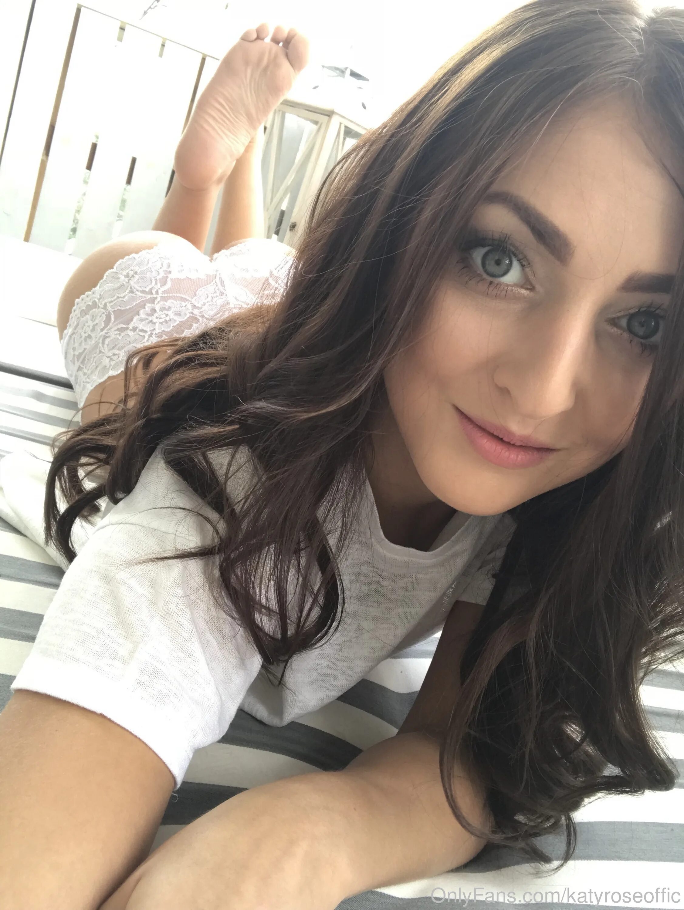 Кэти роуз. Katy rose 2025. katy rose певица. кэти роуз мусульманка.