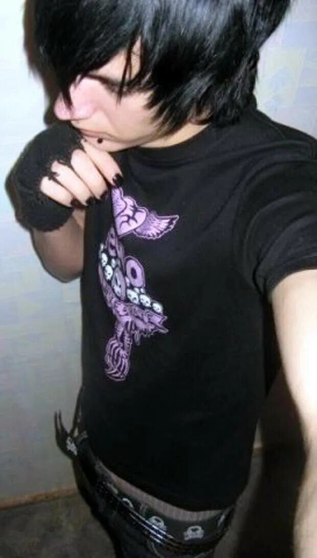 Эмо кот. Эмо субкультура 2007. Эмо эмо эмо саня. Эмо эмоции. Эмо на аву.