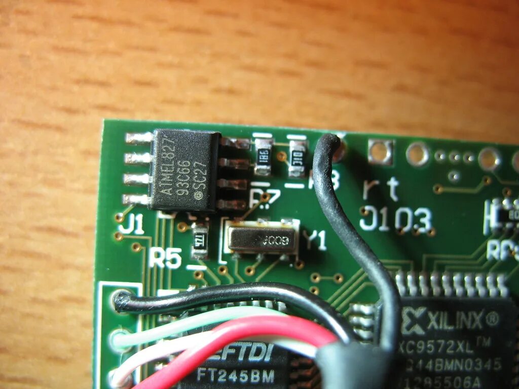 Eeprom atmel. 93c66 eeprom. 93c66 zgs 001. atmel 3121a eeprom. еепром 25040.