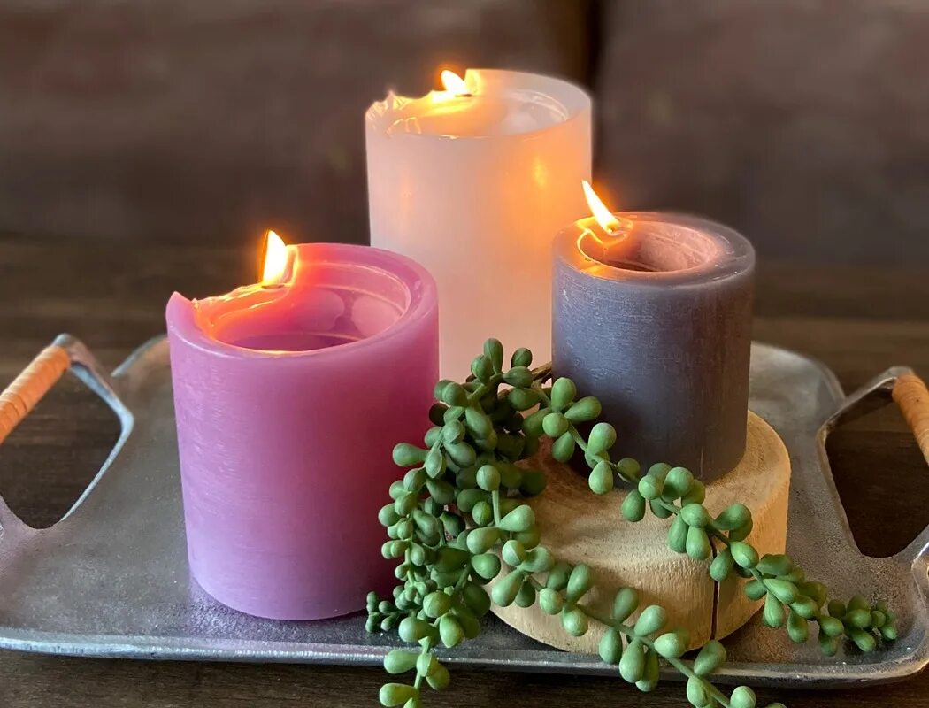 включи как делают свечки. разноцветные свечи своими руками. набор для свечей своими руками. плавка воска для свечей. Scented wax candle свечи.