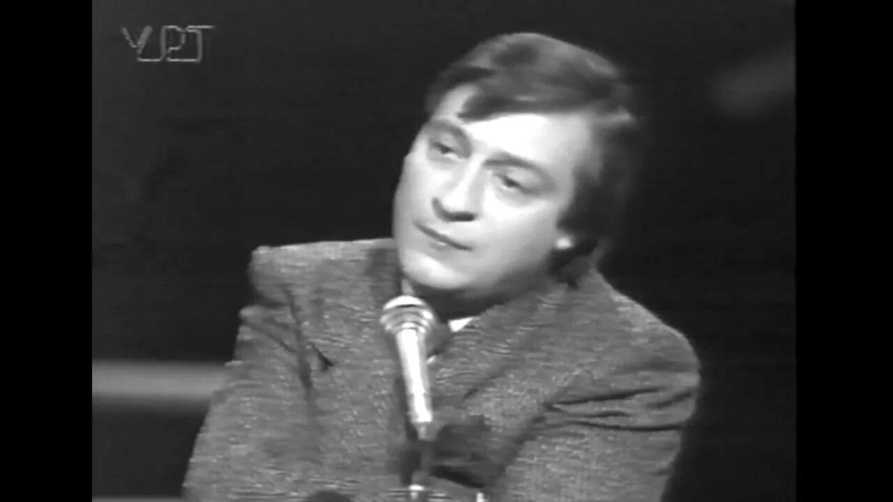 Хазанов монологи слушать. Геннадий хазанов летаргический сон. хазанов 1993. хазанов монолог брачные объявления. хазанов в образе раневской.