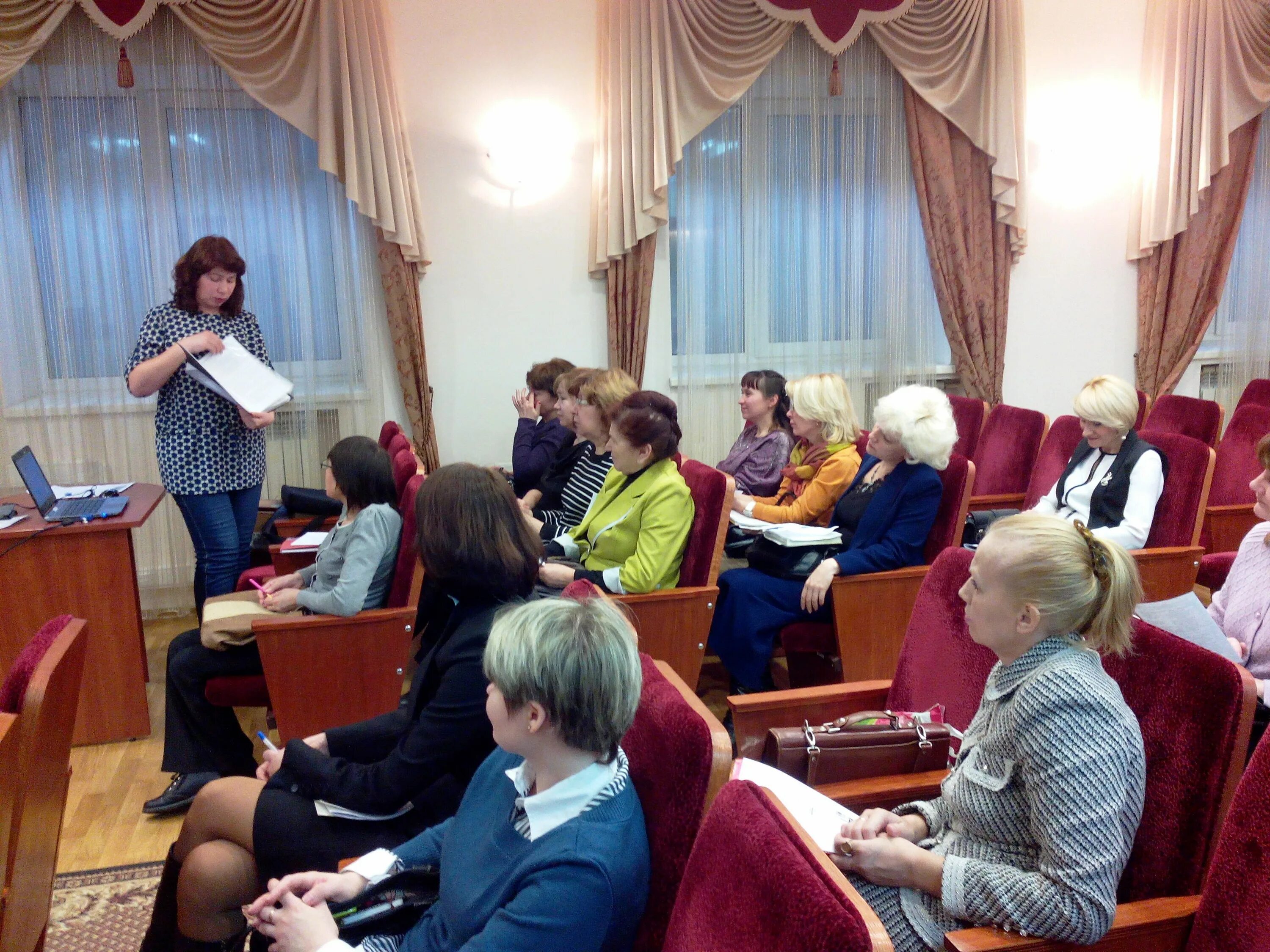 Республиканский методический центр образования. Республиканский методический центр образования. Эмблема школы. Министерство образования конкурсы. Логотип учебного центра.