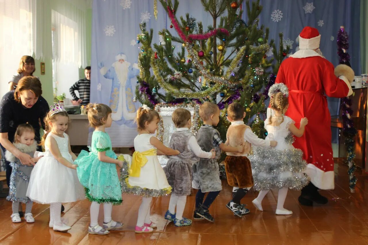 праздник новый год в детском саду отчет