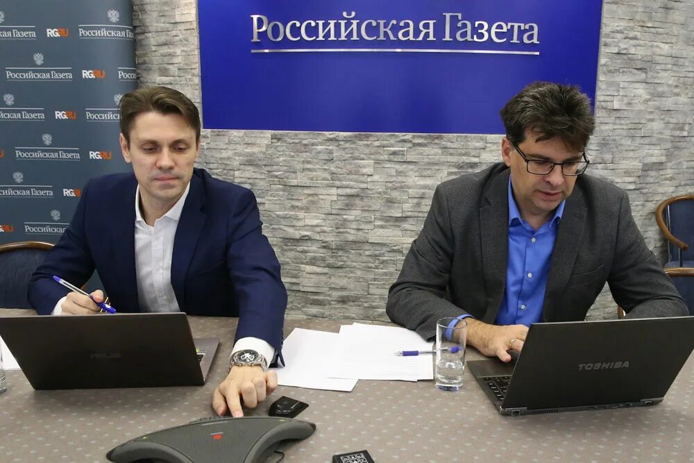 Рг газета новости. Рг газета новости. Рг газета новости. Волоколамская неделя газета. Российская газета неделя.
