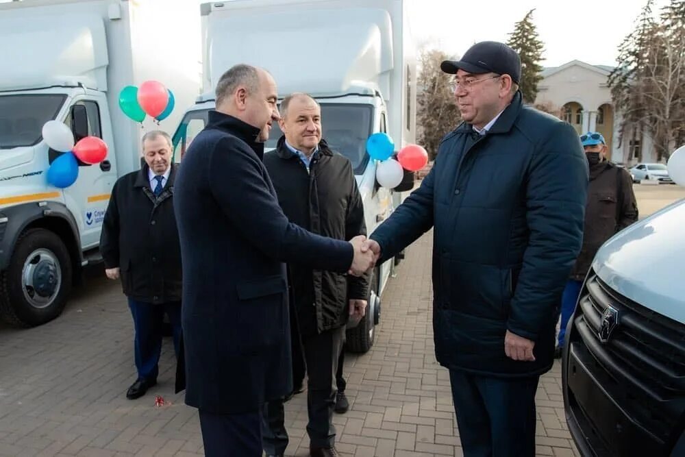 Зам главы карачаево черкесии. Последние новости кчр на сегодня. Последние новости кчр на сегодня. Депутаты кчр женщины. Глава центр избирательной комиссии.