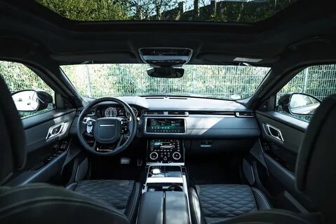 Velar салон