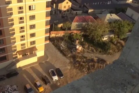 В махачкале девочка упала