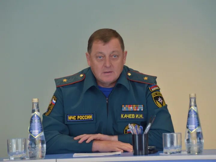 Директор го