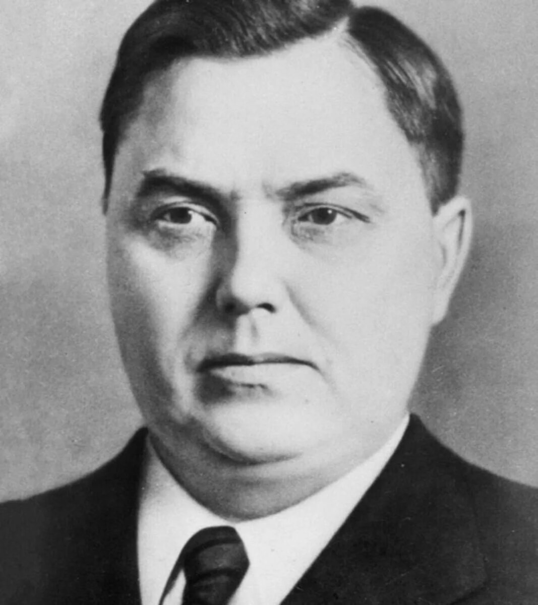 Какой пост занимал маленков. Маленков дмитрий. георгий максимилианович маленков фото. маленков 1953. георгий маленков в молодости.