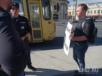 В рязани живет рязанец в петербурге
