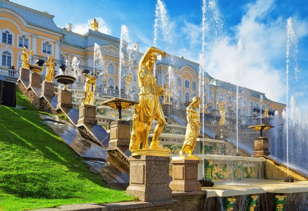 Расписание фонтанов в петергофе
