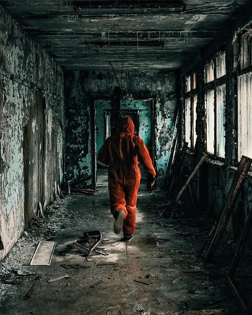 Чернобыль жуткие. Припять город призрак самые страшные. Чернобыль город призрак. Самые страшные места в Чернобыле.