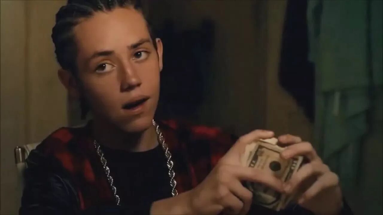 Pin on ethan cutkosky Carl shameless, Carl gallagher, Shameless scenes