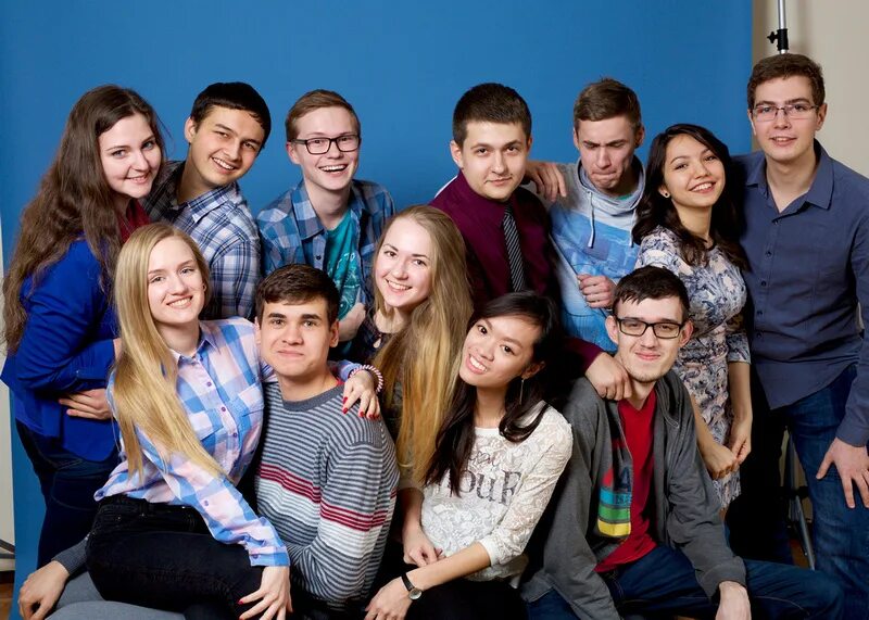 Логотип вмк волжская. 203 группа. 203 группа. Кайл гэсс и джек блэк. 203 картинка.