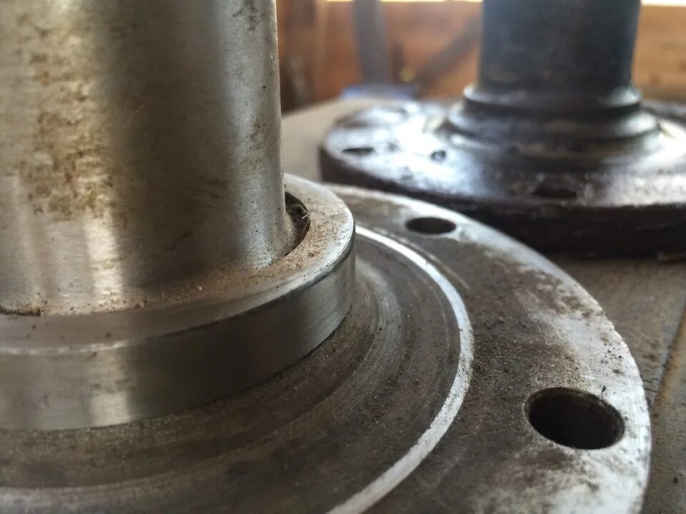 Литейный ковш. 020 хвостовик. Цапфа ковша. Цапфа ковша литейного. 28.