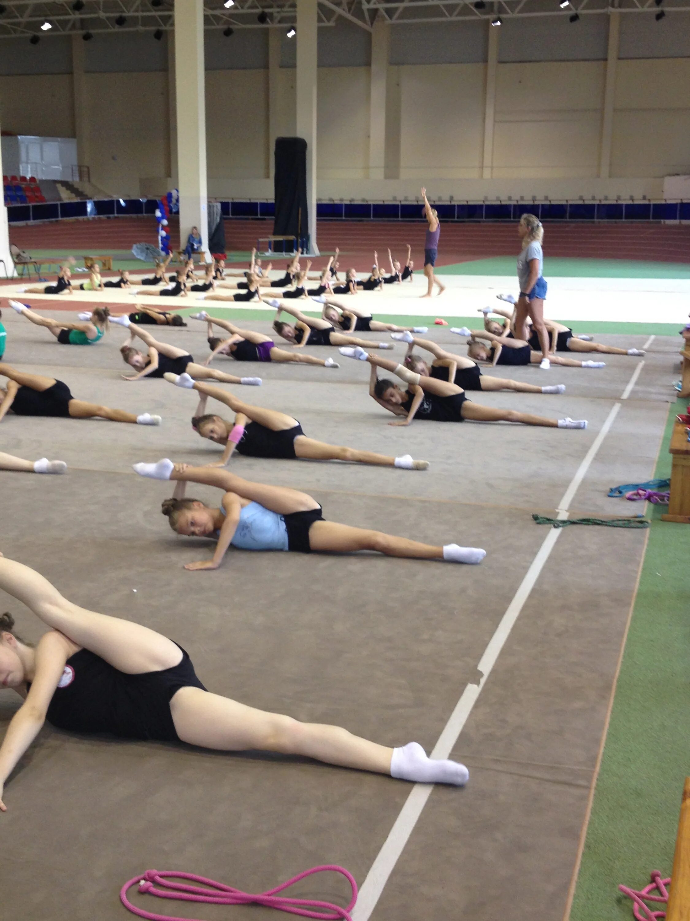 художественная гимнастика спорткомплекс мордовия. художественная гимнастика сборы. зимние сборы по художественной гимнастике. сборы по художественной гимнастике. гимнастки сборы.