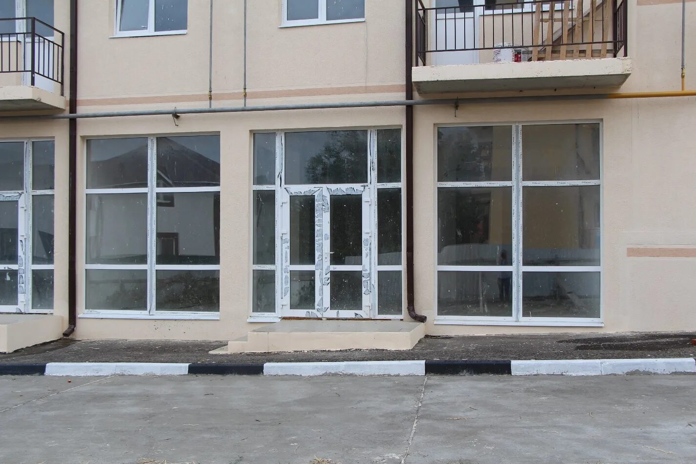 Ул солнечная 38 в анапе. Анапа улица солнечная. Анапа солнечная 38 год постройки. Ул солнечная 38 в анапе. Анапа ул тургенева.