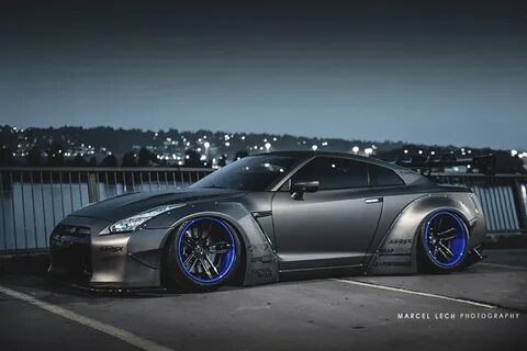 Liberty walk