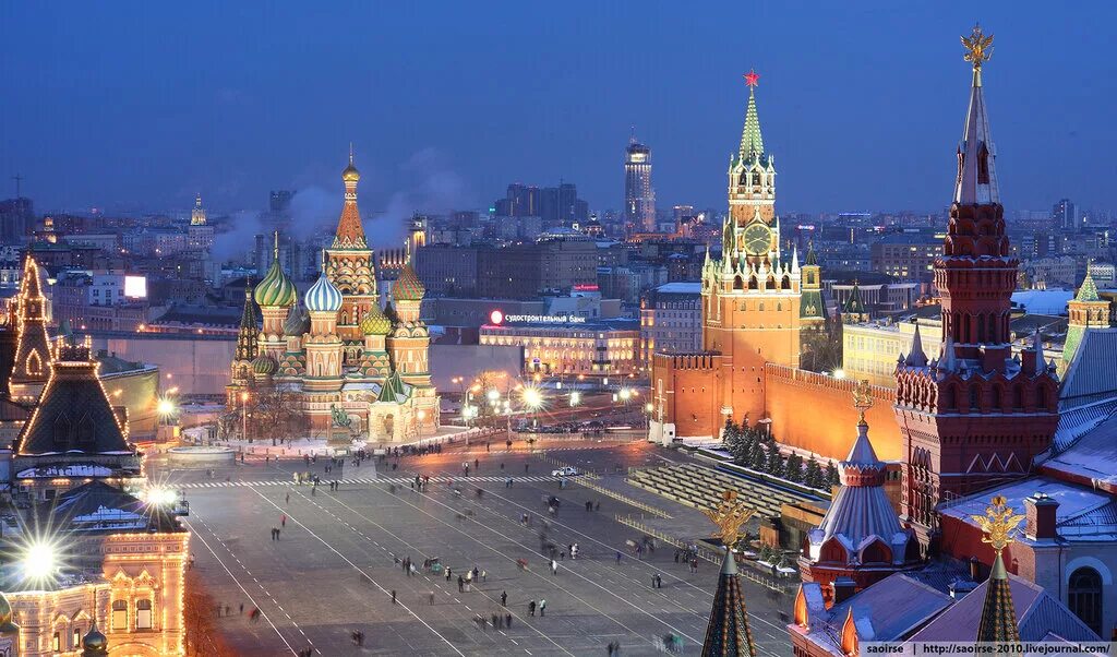 столица российской федерации город москва. жители москвы. сколько сейчас в столице. храм христа спасителя и кремль. москва ривер рф.