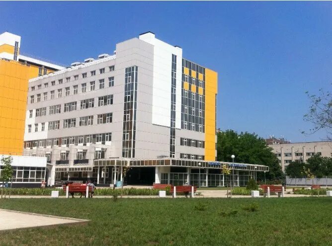 Г краснодар больница 2. Нии ккб 1 краснодар. 1 краевая больница в краснодаре. краевая клиническая больница 1 краснодар очаповского. краснодар улица 1 мая 167 краевая клиническая больница.