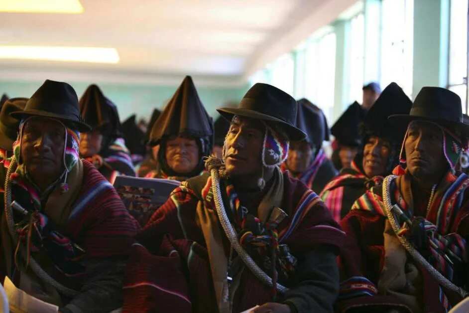 Народы Южной Америки боливийцы. Индейцы аймара в Боливии. Аймара народ Южной Америки. Племя аймара.