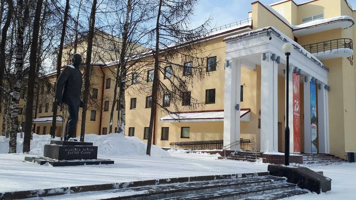 Драмтеатр Коми приготовил в новый год волшебную афишу для маленьких зрителей Ком