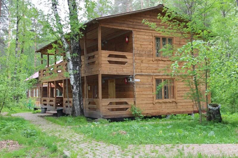 Турбаза глобус алтайский край. Глобус+ турбаза горный алтай. Ая. База в горном алтае глобус плюс. Турбаза глобус горный алтай оз ая.