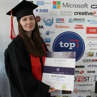 Академия топ университет