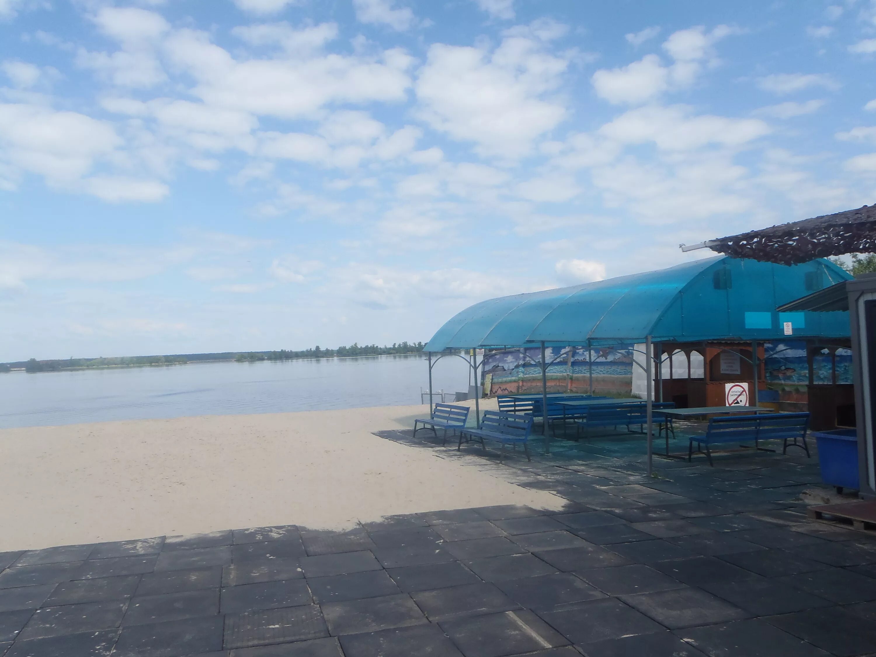 St lake в шатуре. Saint lake шатура пляж. Сент лейк шатура. Озеро шатура отдых. Озеро шатура отдых.