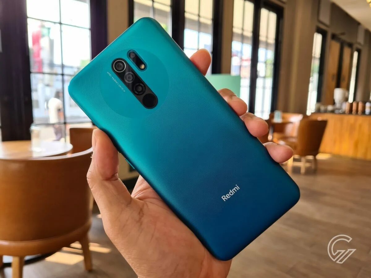 Стоит redmi 9a