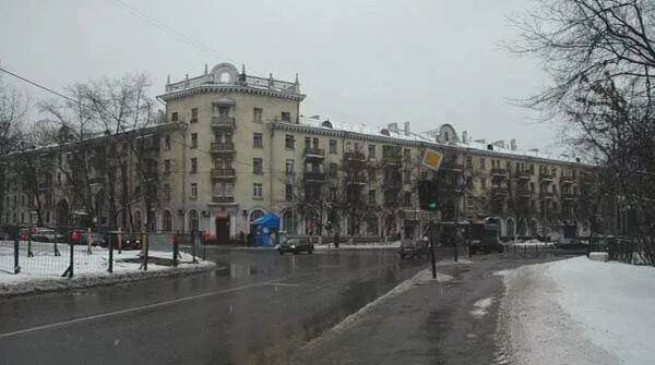 Саратовская улица 7