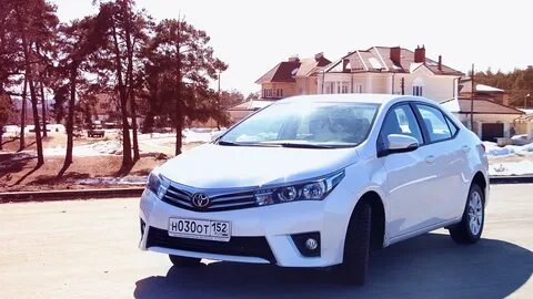Тойота королла белая