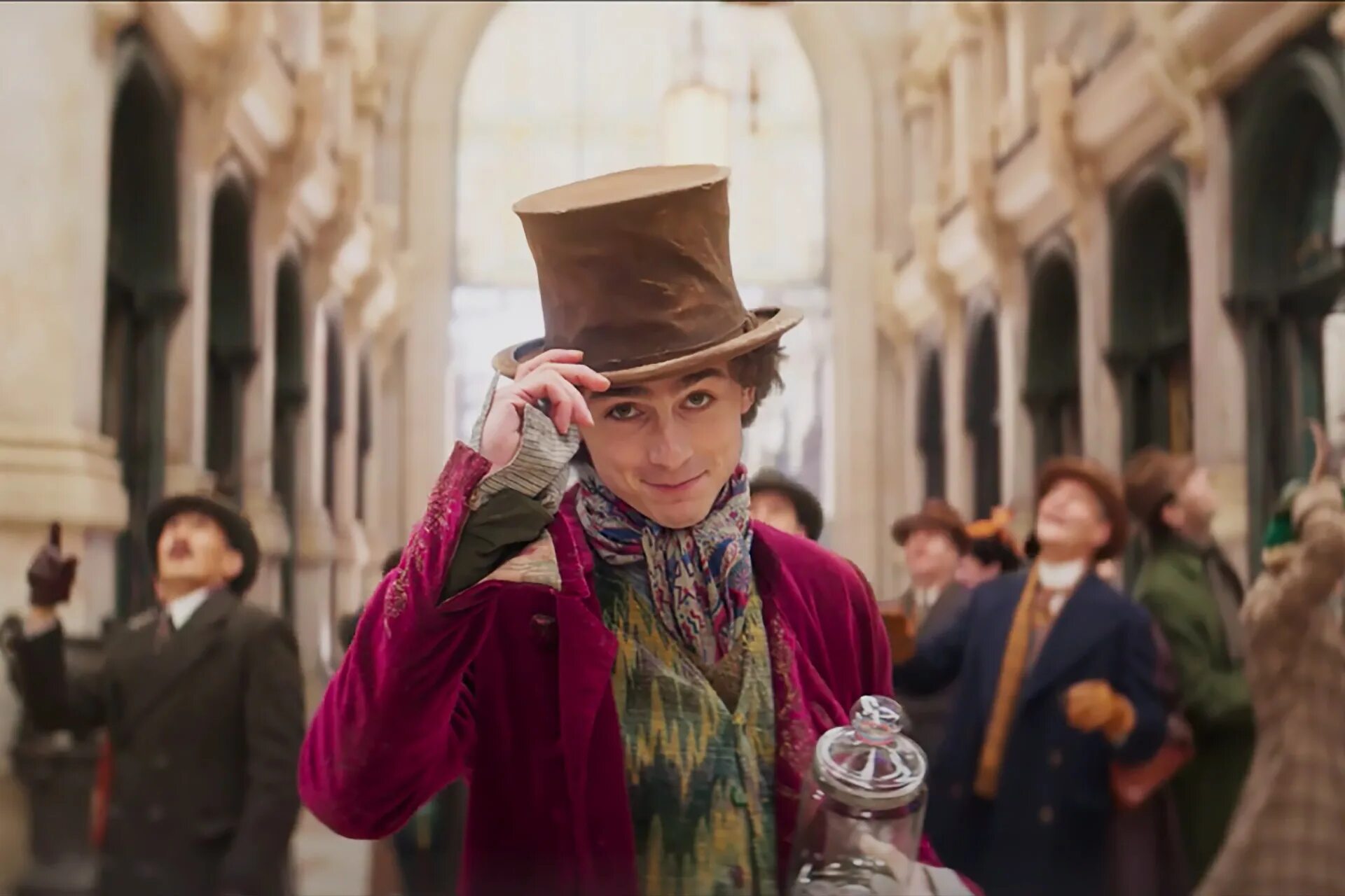 Timothee chalamet willy wonka. Тимоти шаламе вонка 2023. Чарли и шоколадная фабрика 2023. Новая вонка. Новая вонка.