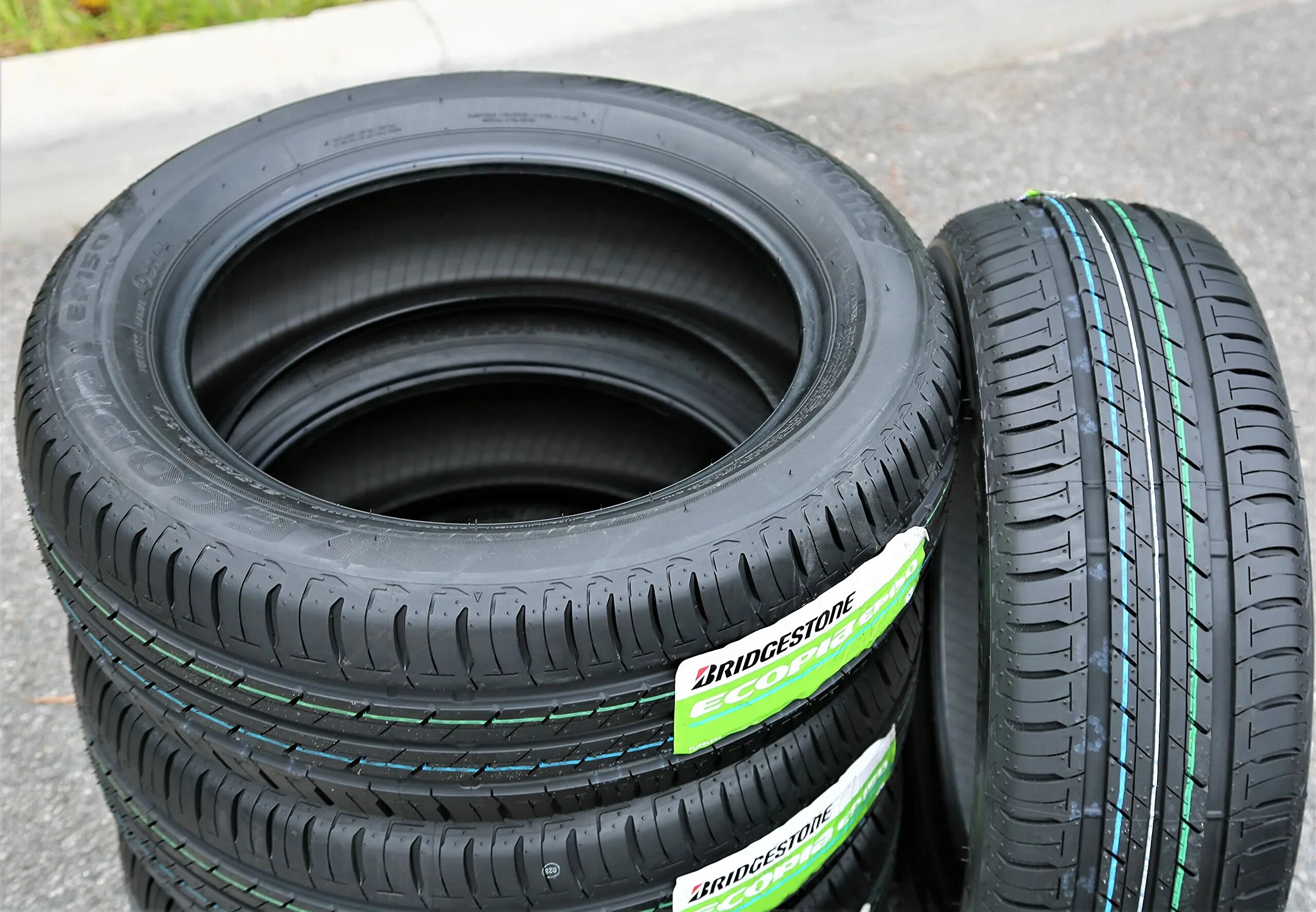 Купить шины в минске 205 55 r16. Bridgestone Ecopia ep150. Bridgestone Ecopia 205/55 r16. Бриджстоун Экопия еп150. Bridgestone Ecopia ep150 195/65 r15.