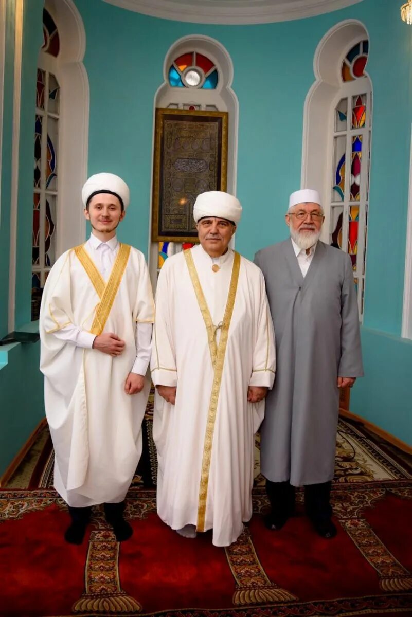 Кто ходит в мечеть