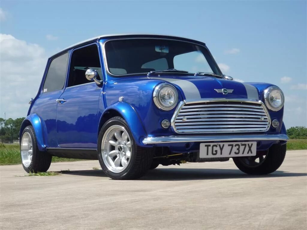 Mini Cooper Classic. Мини Купер 1980. Классический мини Купер. Mini Cooper s Classic. Classic mini купить