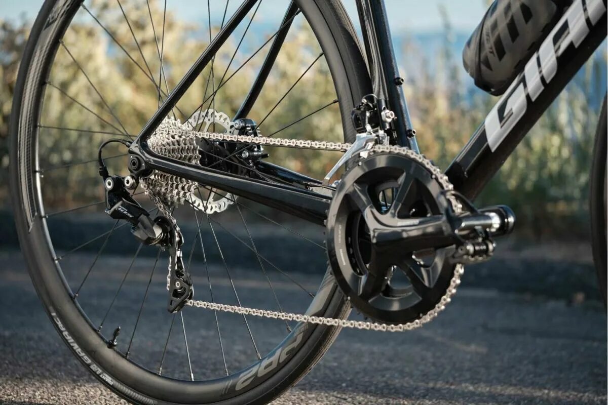 Advanced disk. Giant tcr advanced 2 disc-pro compact 2025. giant tcr advanced pro 2 disc. giant tcr advanced 2 compact. шоссейный велосипед giant tcr 2.