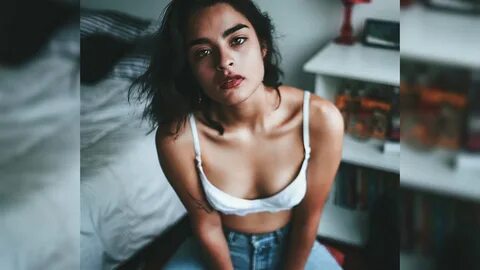 She says alex g