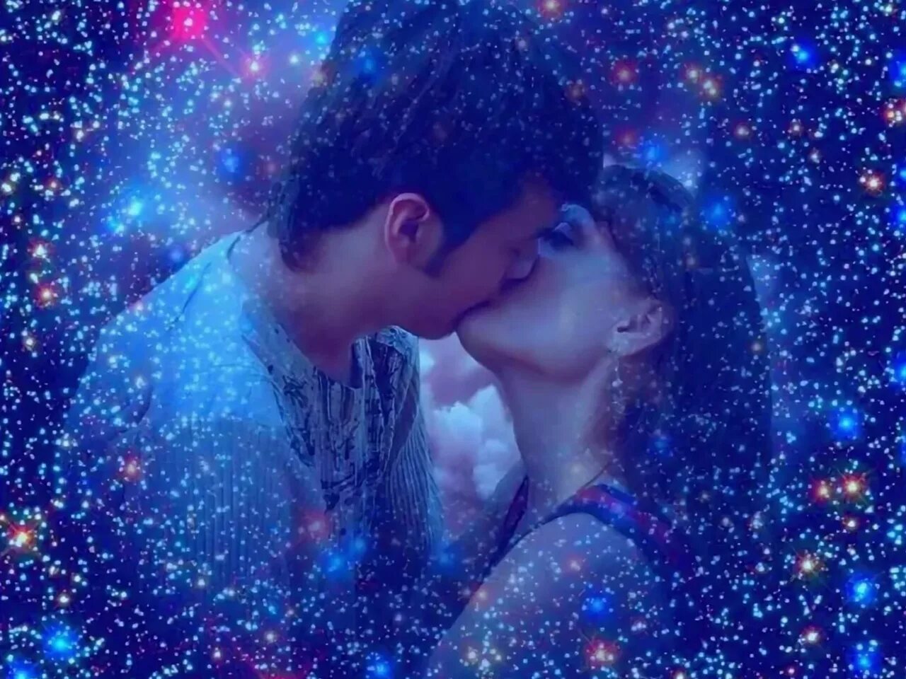 Волшебный поцелуй. Вечерний поцелуй. Поцелуй под звездами. Ночной поцелуй.