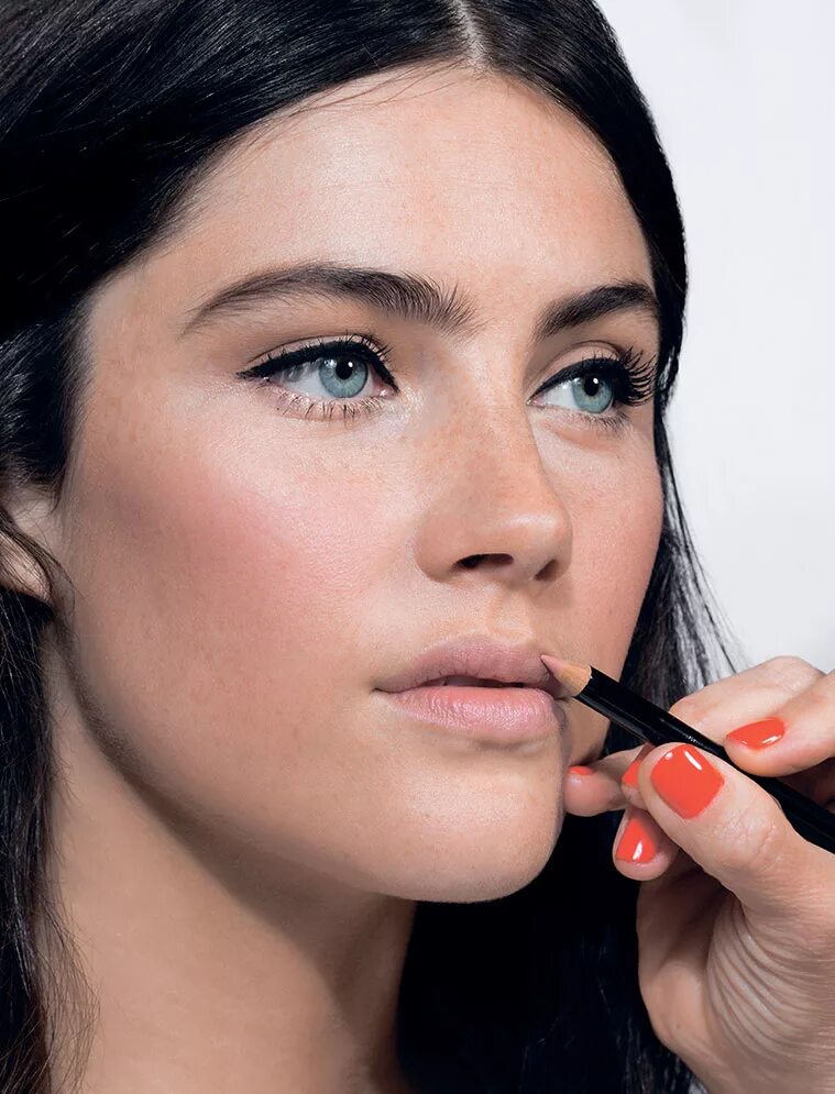 Bobbi brow. Бобби браун. бобби браун макияж. bobbi brown pale mauve. бобби браун карандаш.