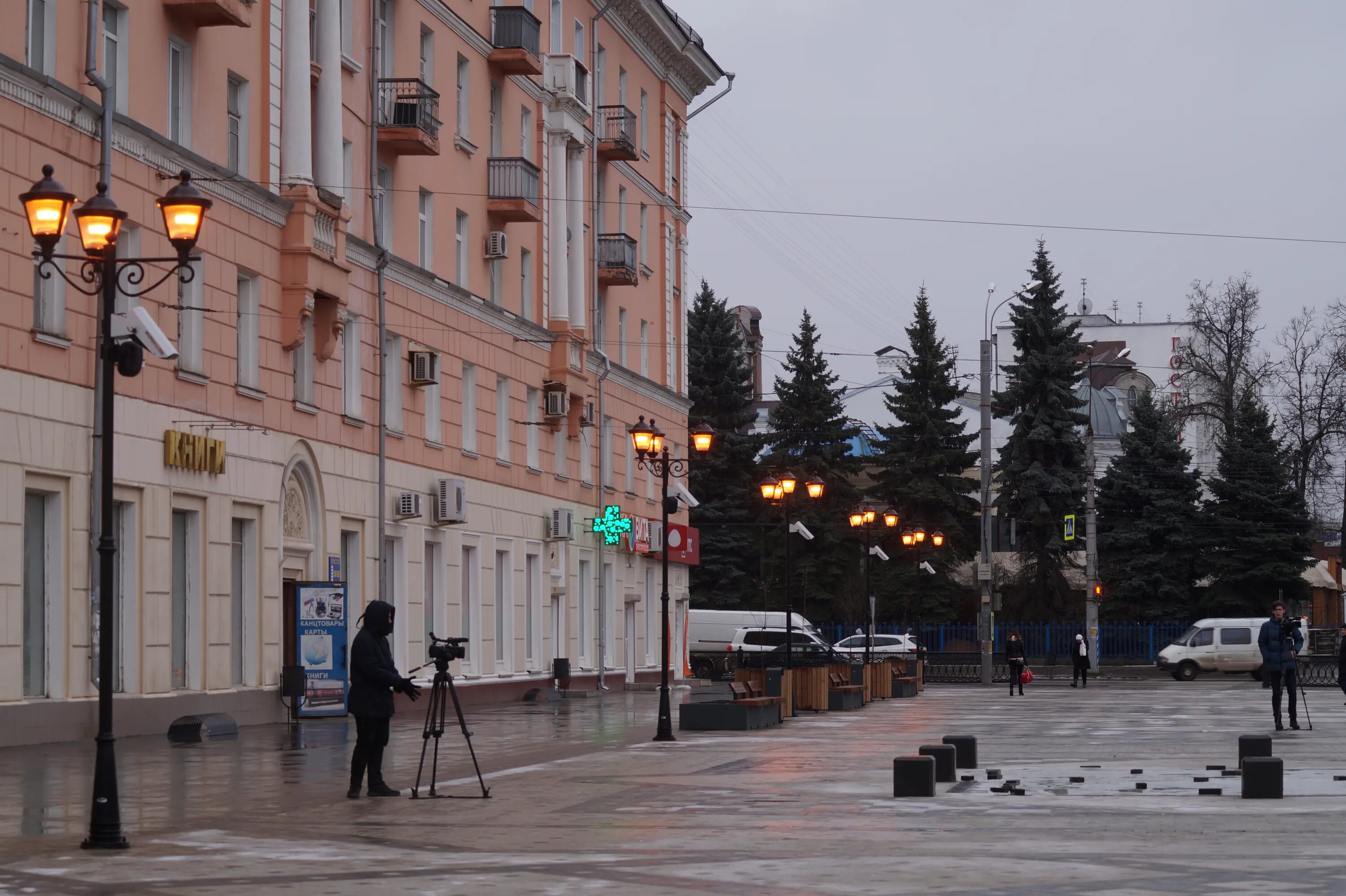 Город Иваново площадь Ленина. Новая площадь Ленина Иваново. Город Иванова проспект Ленина. Проспект Ленина площадь.