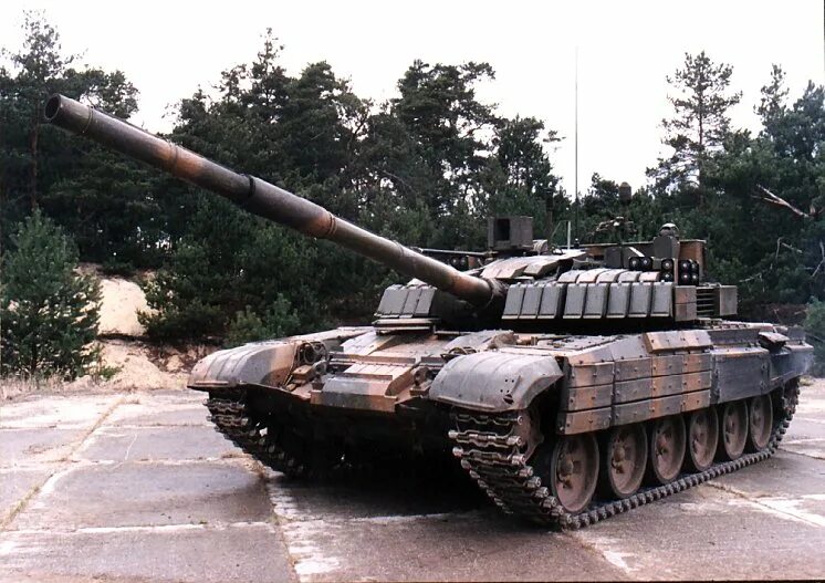 Танк t-72m2 moderna. T-72m2 «модерна». Танк t-72m2 moderna. 72 м2. Сербский танк м84 ас 1.