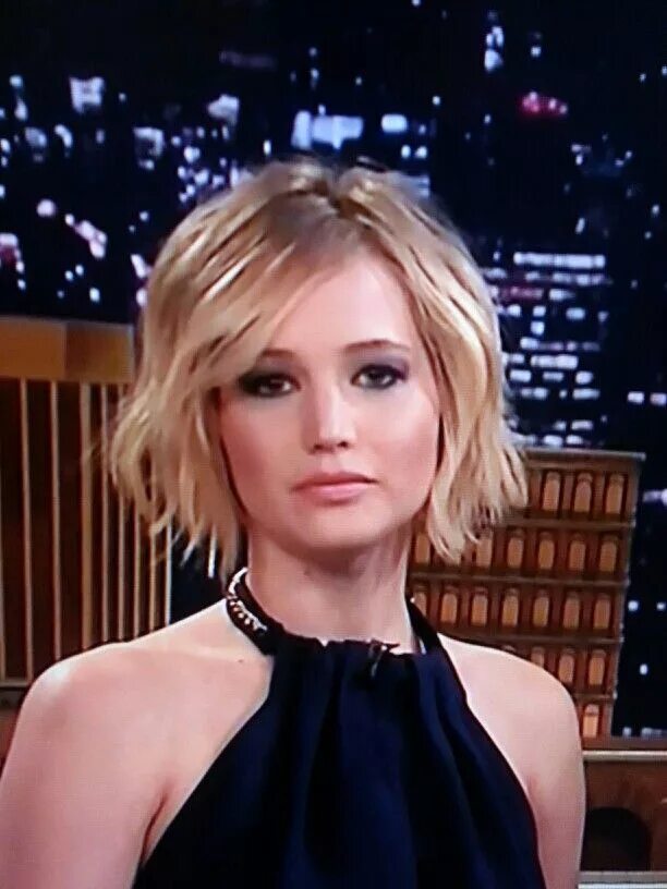 Линда мелинда dreadout. Cl bob. Cl bob. Cl bob. Cl_viewmodel_shift_right_amt "0.