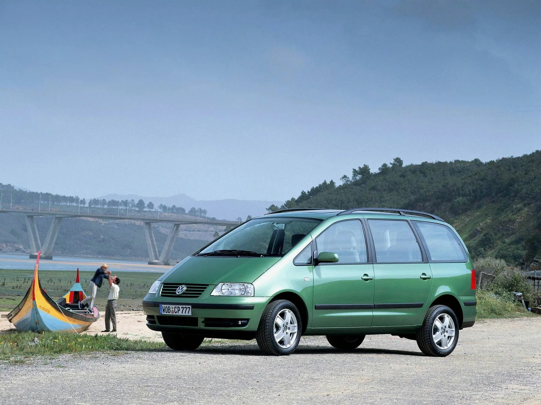 Фольксваген шаран 1 купить. Volkswagen Sharan 1 поколение. Фольксваген Шаран 2000. Фольксваген Шаран 2000г. Volkswagen Sharan 2000 года.