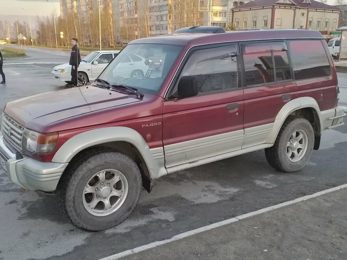 Купить митсубиси паджеро 2.5 дизель. Mitsubishi Pajero II 1995. Mitsubishi Pajero 1995. Мицубиси Паджеро 1997 3.5. Митсубиси Паджеро 1995.