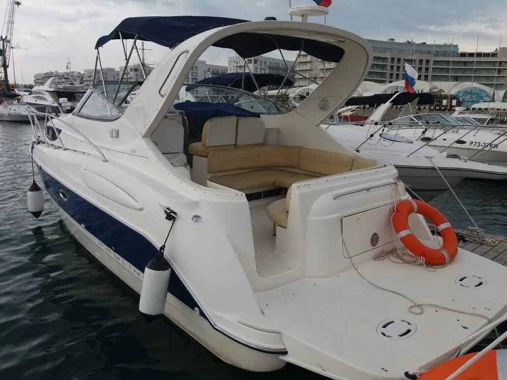 Яхта рива 63. Моторные яхты до 20 м. Rapsody r29. Яхта микро класса сильвер 550. Моторная яхта.
