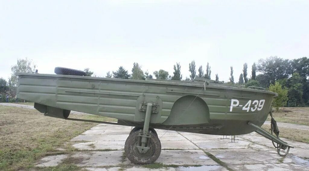 Бмк-130 буксирно-моторный катер. Бмк 70. Буксирный катер бмк-130. Бмк 70. Катер бмк-130.