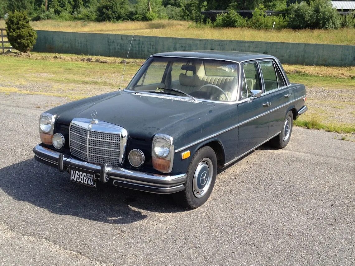 Mercedes 560 sec. Мерседес 149 кузов. Мерседес бенц старый. Mercedes-benz 560 sel amg. Мерседес с старый.