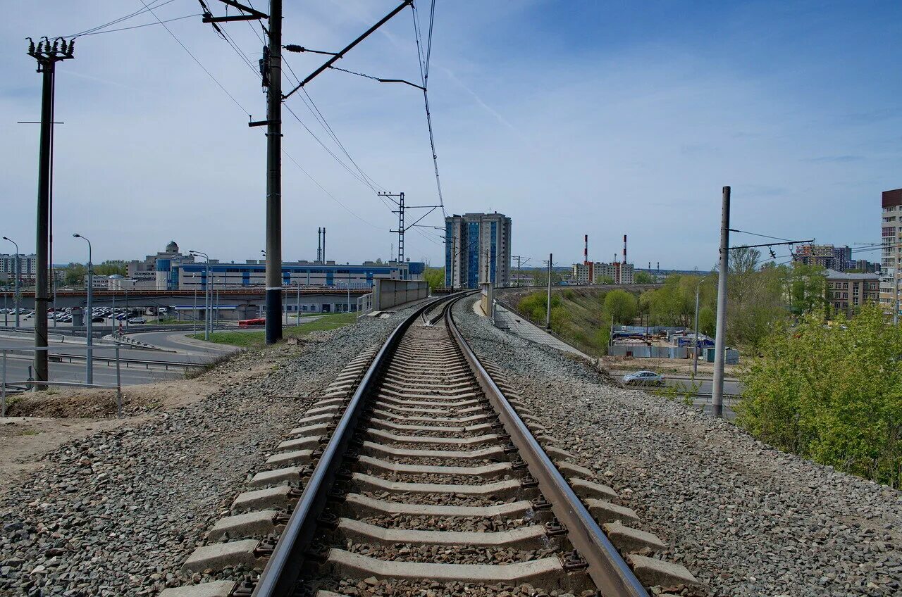 Электричка аметьево. Станция аметьево казань. Электричка аметьево. 3 казань кабина. 81-740 русич казанский.